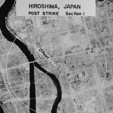 Zrzucenie bomby atomowej na Hiroszimę. 6 sierpień 1945. Przed i po.